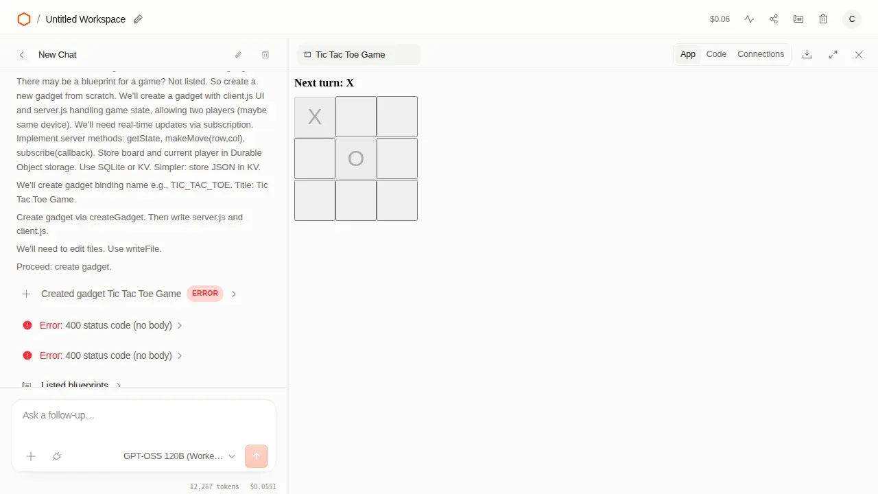 Cloudflare OSのワークスペース。左にエージェントの思考ログとエラー履歴、右に生成された○×ゲームが動いている